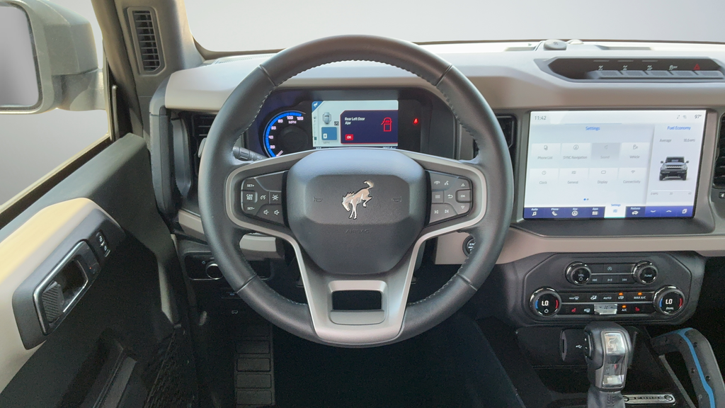 Used 2024 Azure Gray Metallic Ford Wildtrak image 9