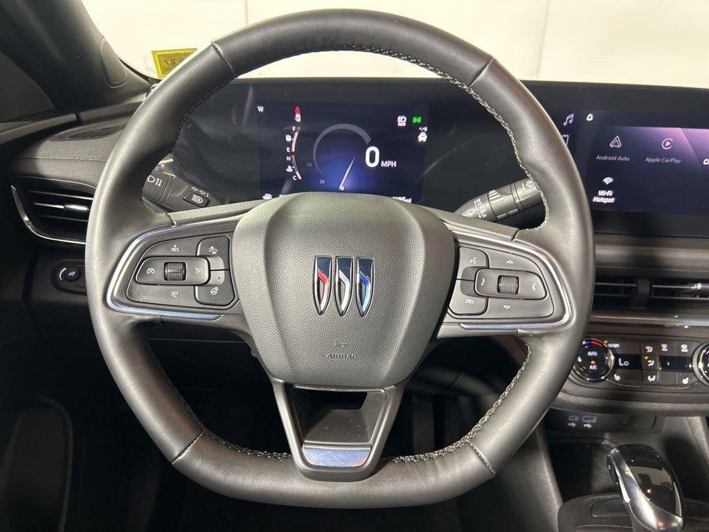 Used 2024 Copper Buick Preferred image 27