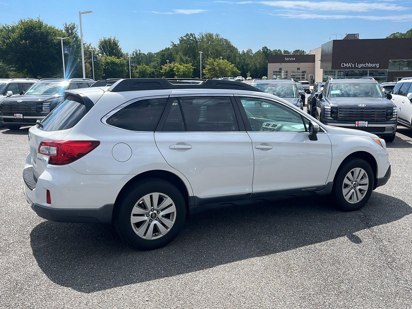 Used 2015 Crystal White Pearl Subaru 2.5i Premium image 6
