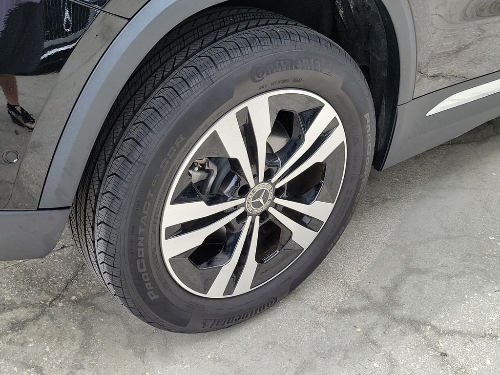 Certified Used 2026 Black Mercedes-Benz GLA 250 image 7