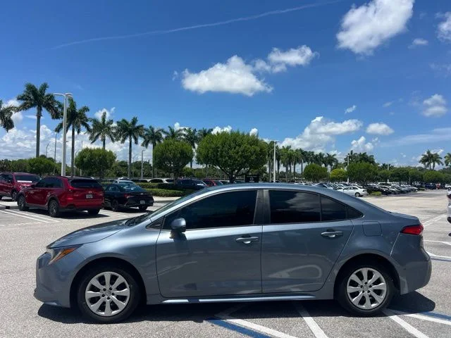 Used 2024  Toyota LE image 7