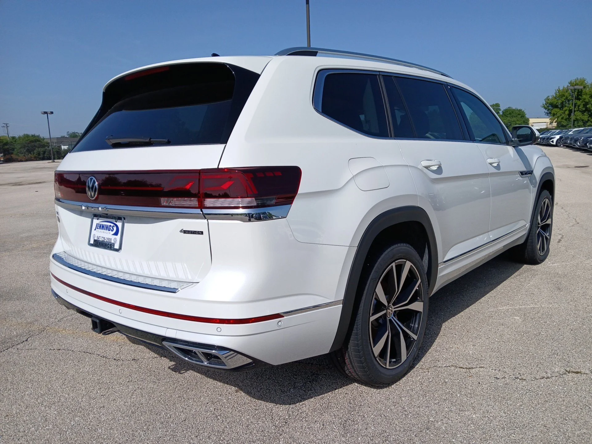 New 2026 Opal White Pearl Volkswagen 2.0T SEL Premium R-Line image 4