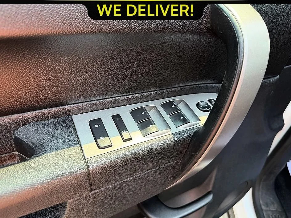 Used 2012 White Chevrolet LT image 11