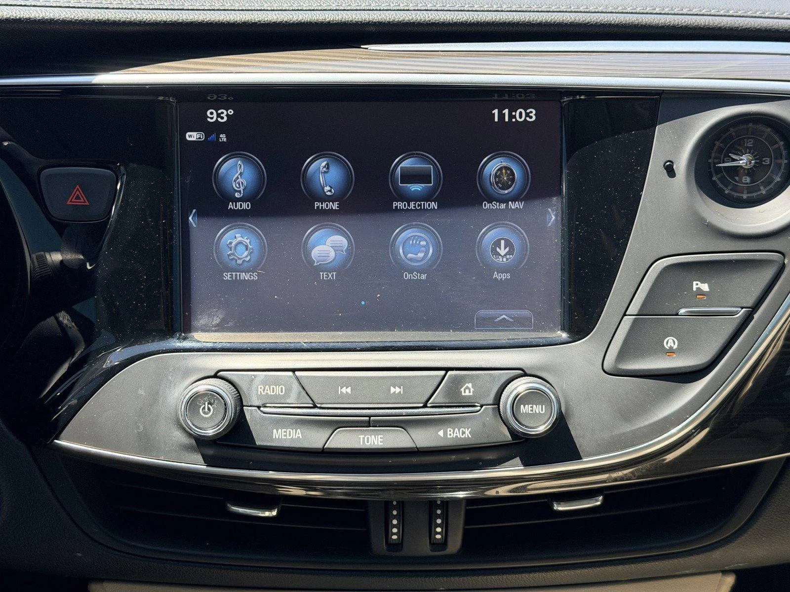 Used 2019 CHILI RED METALLIC Buick Preferred image 21
