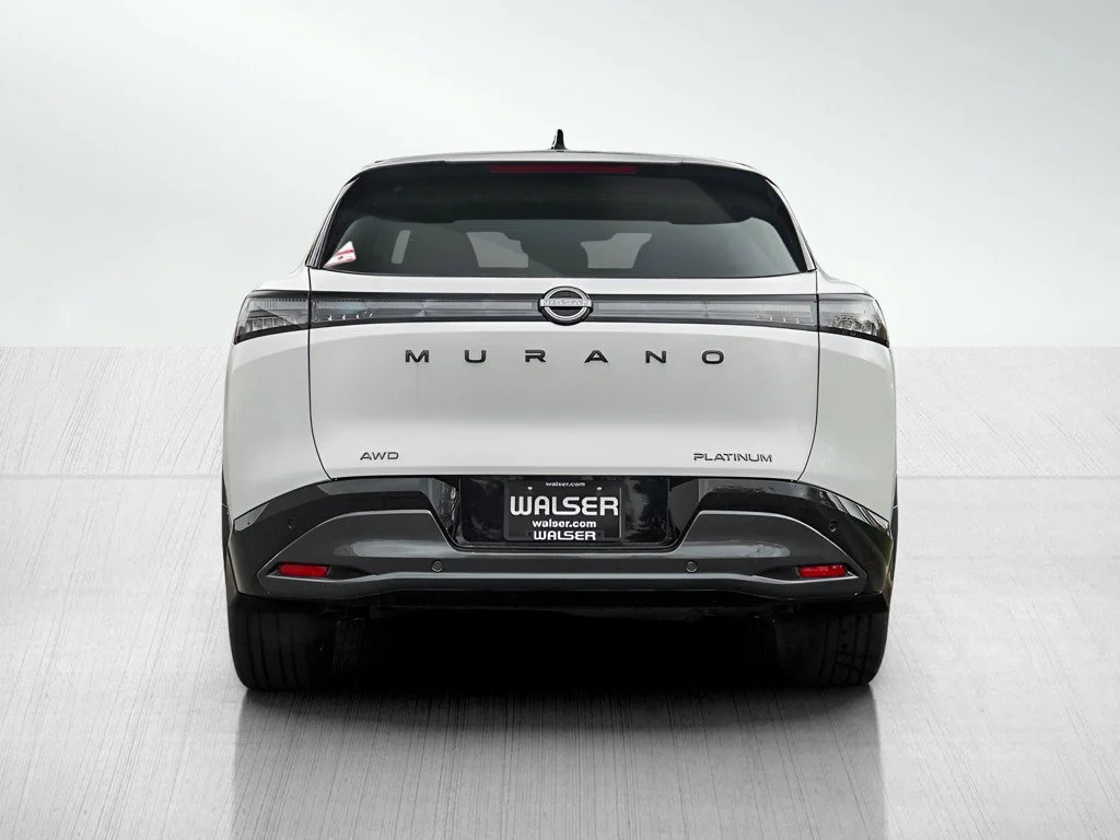 New 2026 Everest White Pearl TriCoat / Super Black Two-tone Nissan Platinum image 5