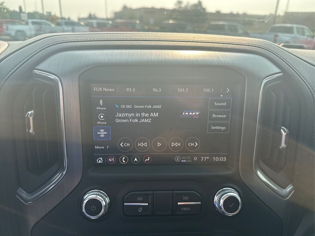 Used 2021 Hunter Metallic GMC Denali image 11