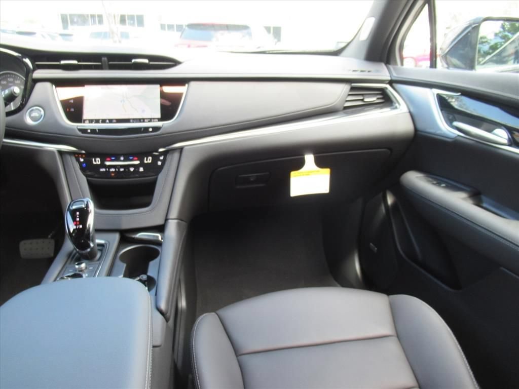 New 2026 Stellar Black Metallic Cadillac Premium Luxury image 13
