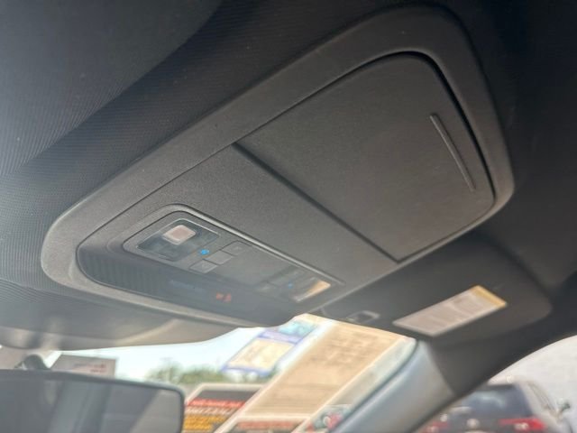 Used 2020 Gray Ford XLT image 40
