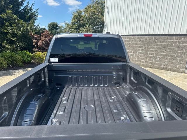 New 2027 Gray Ford F250 4X4 CREW/C image 7