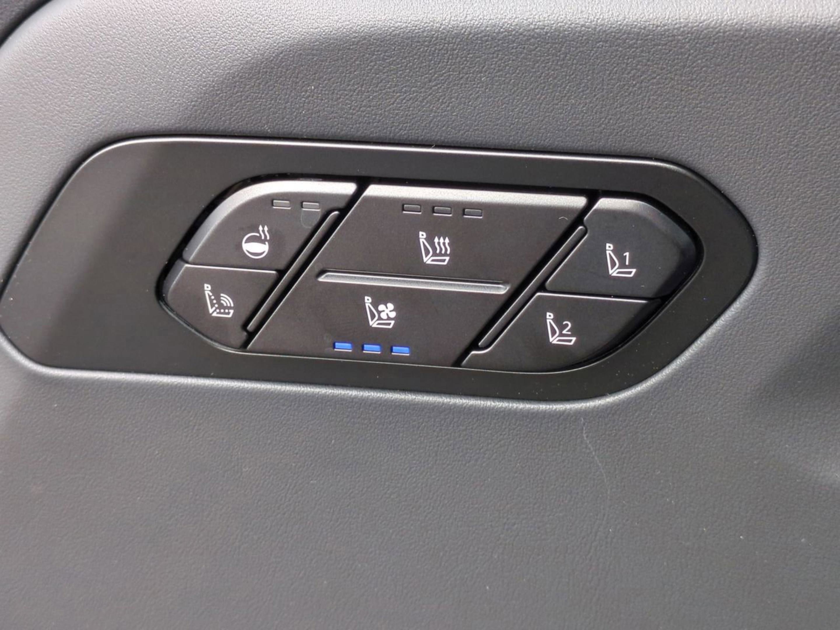 New 2027 Terrain Brown Kia X-Line SX-Prestige image 29