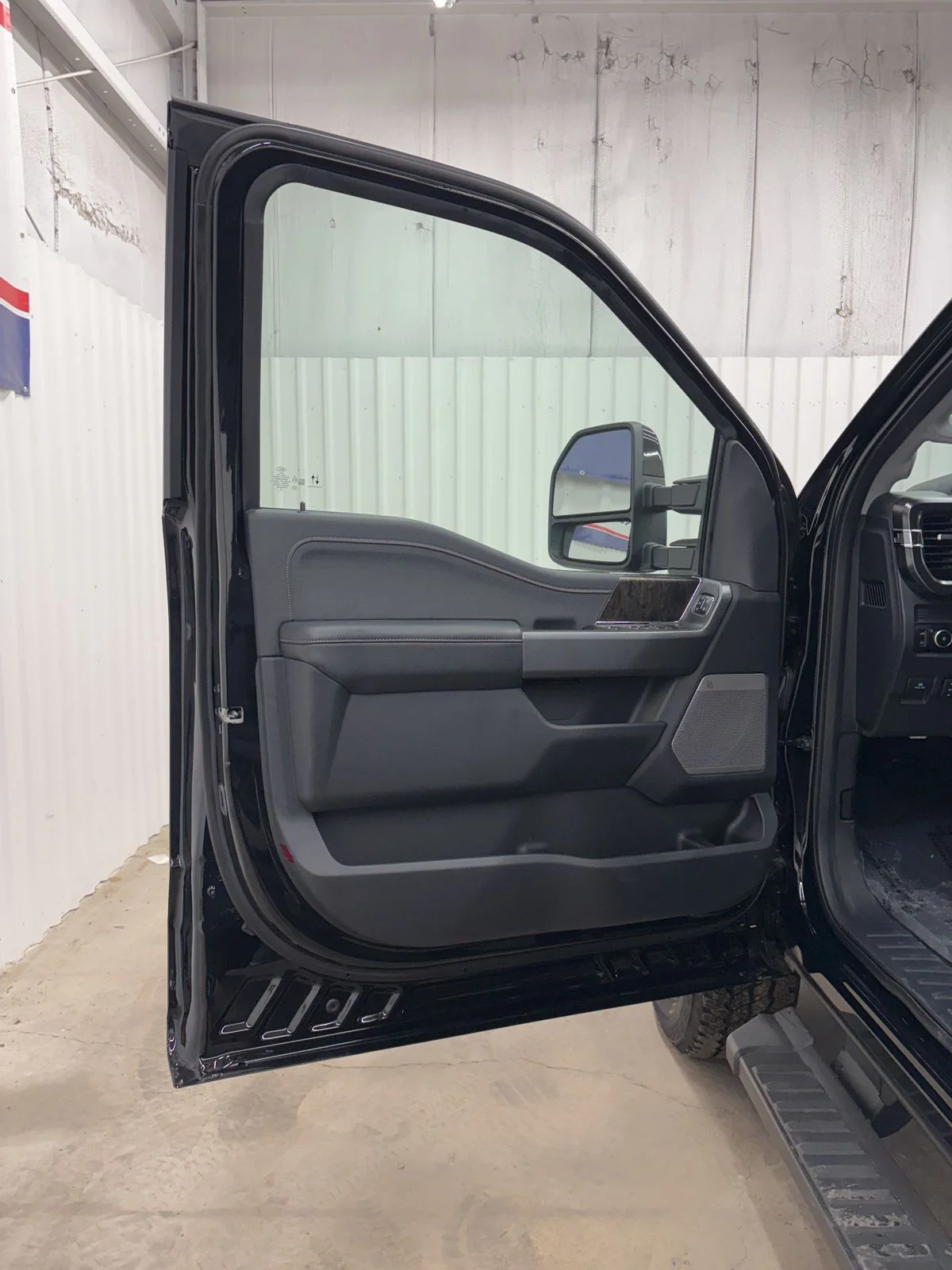 2026 Ford F-350 Super Duty Lariat - Photo 8