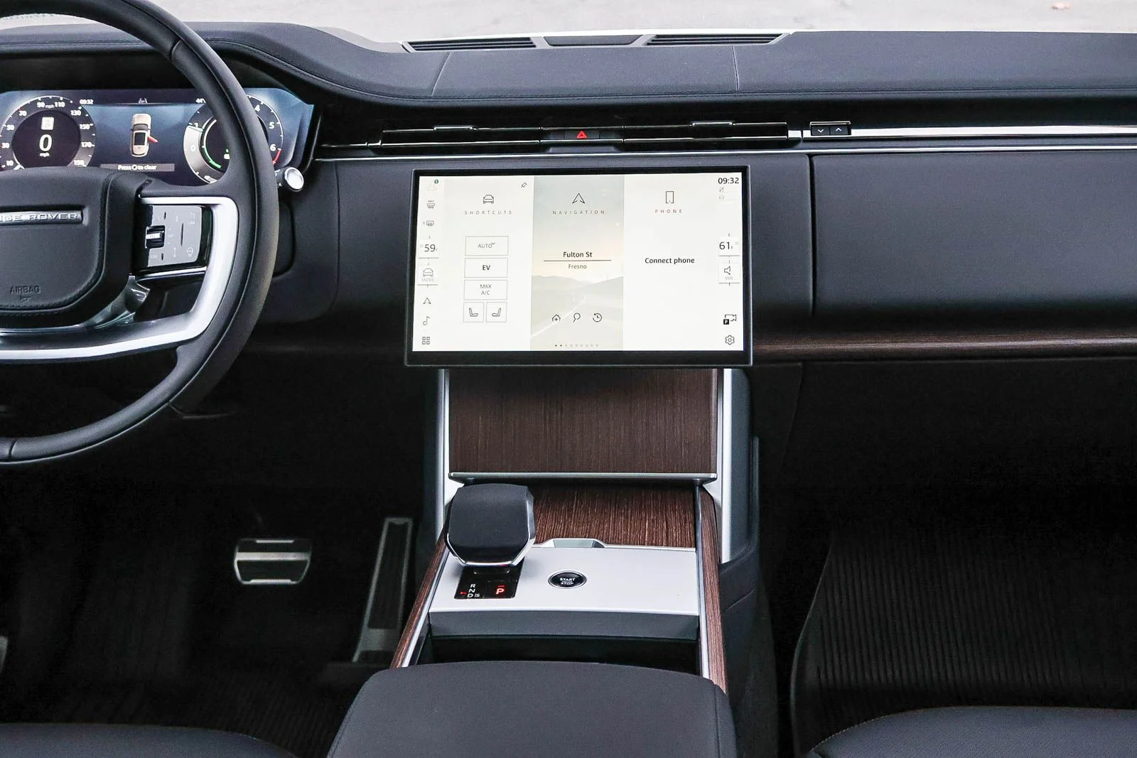 2025 Land Rover Range Rover SE - Photo 22