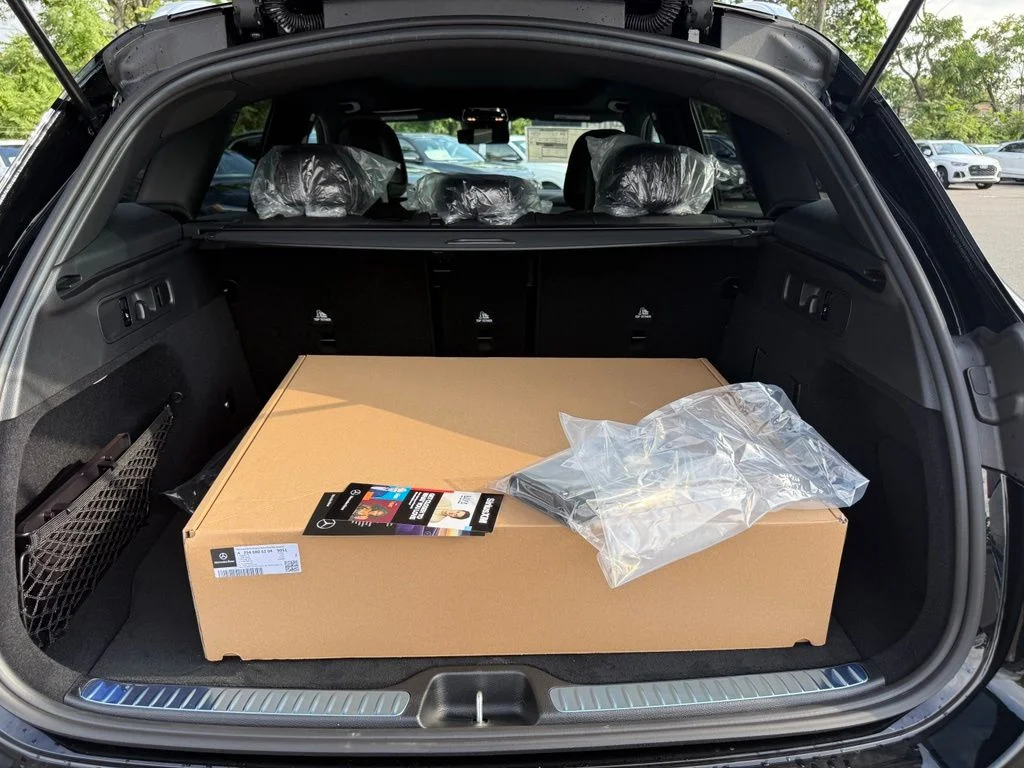 New 2027 Black Mercedes-Benz GLC 300 image 59