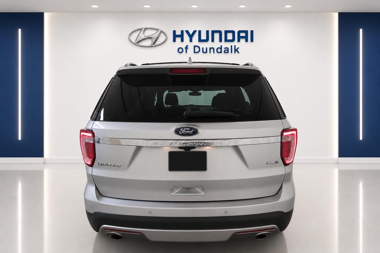 Used 2017 Silver Ford Limited image 6