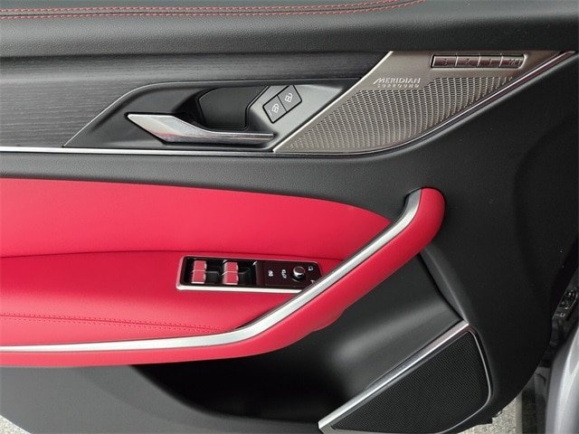 New 2026 Eiger Grey JAGUAR P400 R-DYNAMIC S image 20