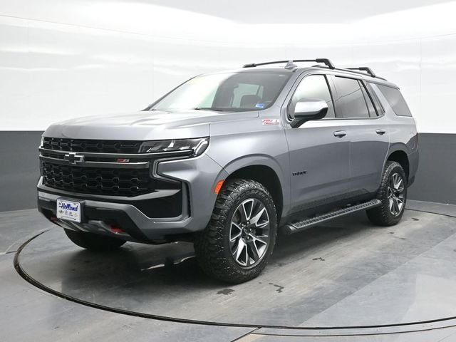 Used 2021 Gray Chevrolet Z71 image 1
