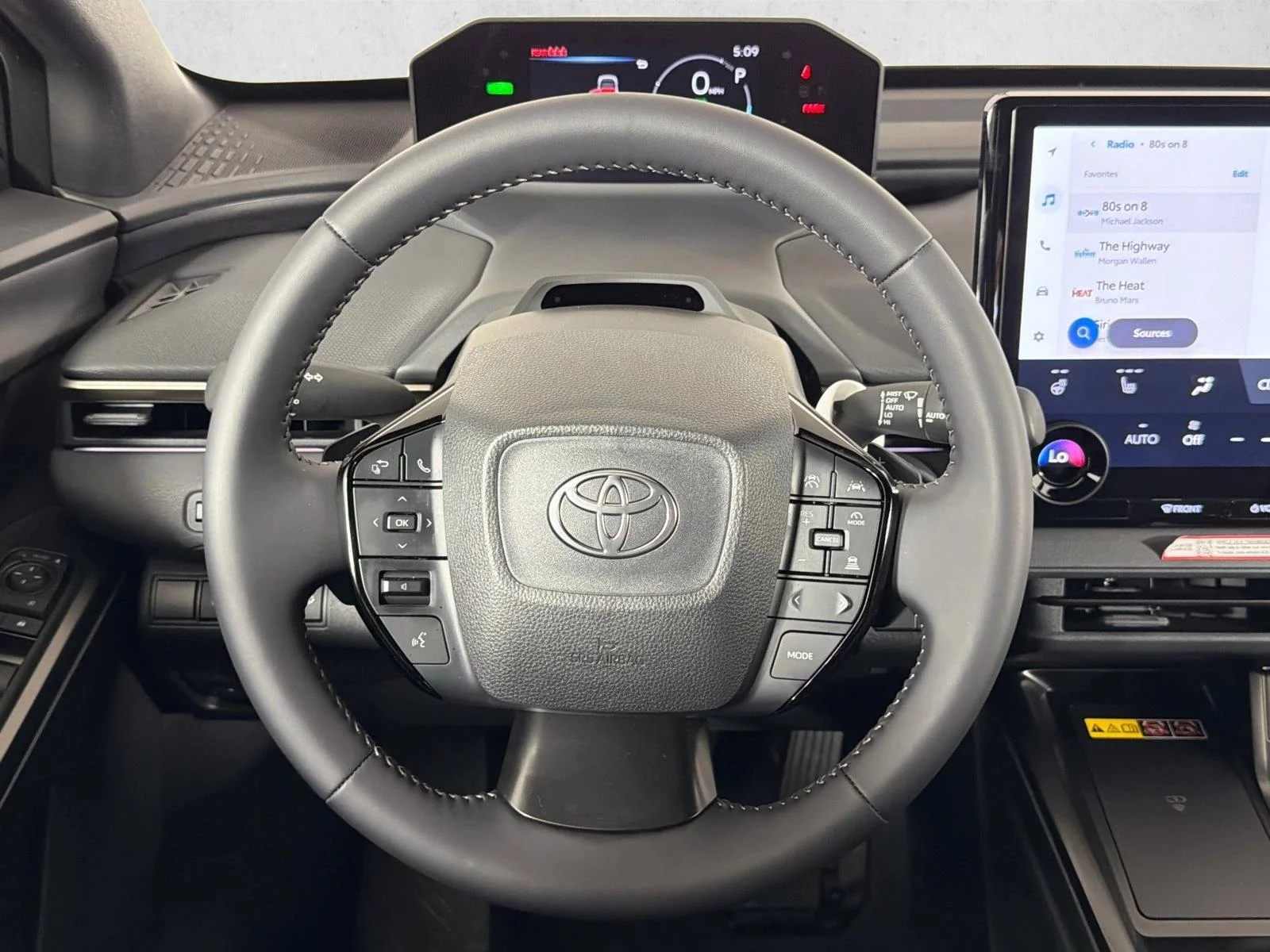 Used 2026 White Toyota XLE image 24