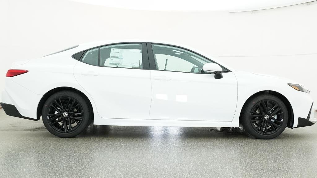 New 2026 Ice Cap Toyota SE image 13