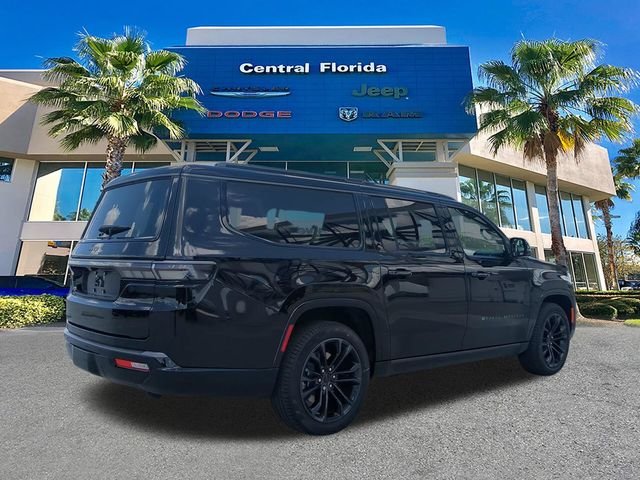 New 2026 High Gloss Black Exterior Paint Jeep Summit Reserve image 5