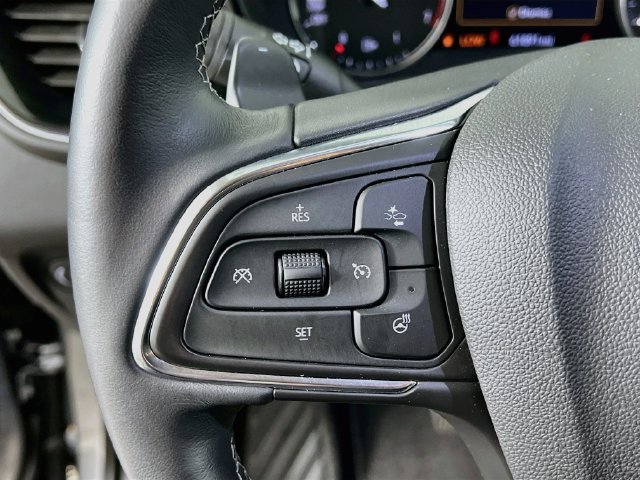 2022 Buick Envision Essence - Photo 13