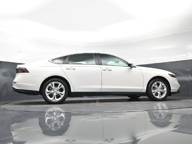 2026 Honda Accord LX - Photo 30
