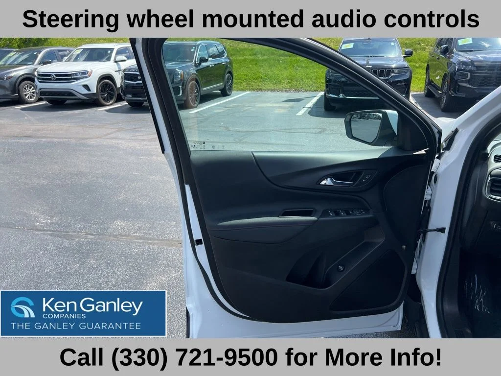 Used 2022 White Chevrolet RS image 25