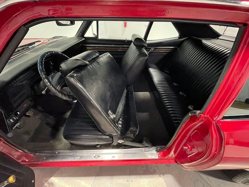 Used 1972 Red Chevrolet  image 77