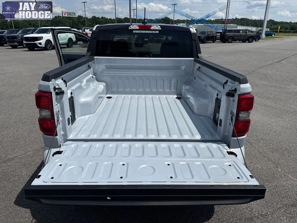 New 2026 Space White Metallic Ford Lobo™ image 30