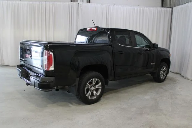 Used 2015 Black GMC SLE1 image 32