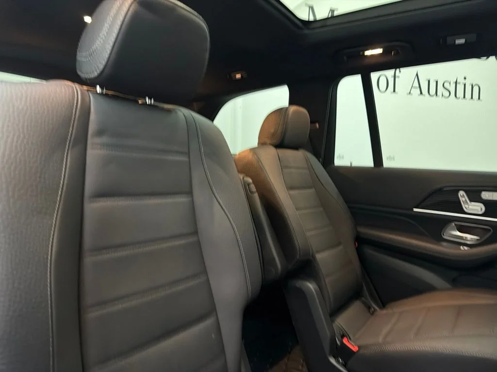 Certified Used 2025 Black Mercedes-Benz GLS 580 image 24