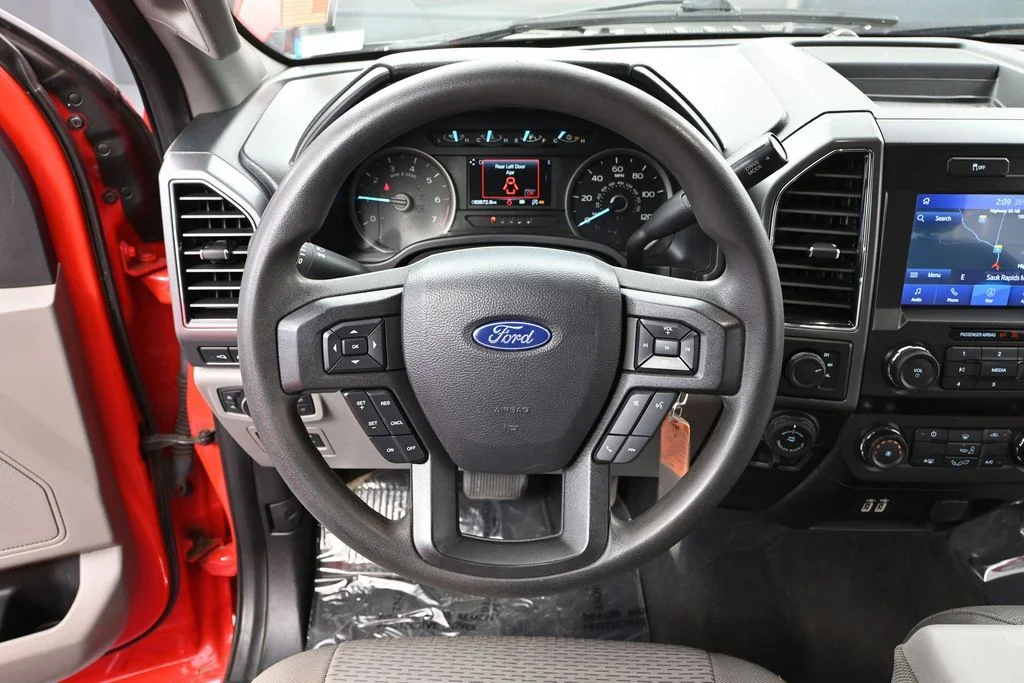 Used 2020 Red Ford XLT image 19