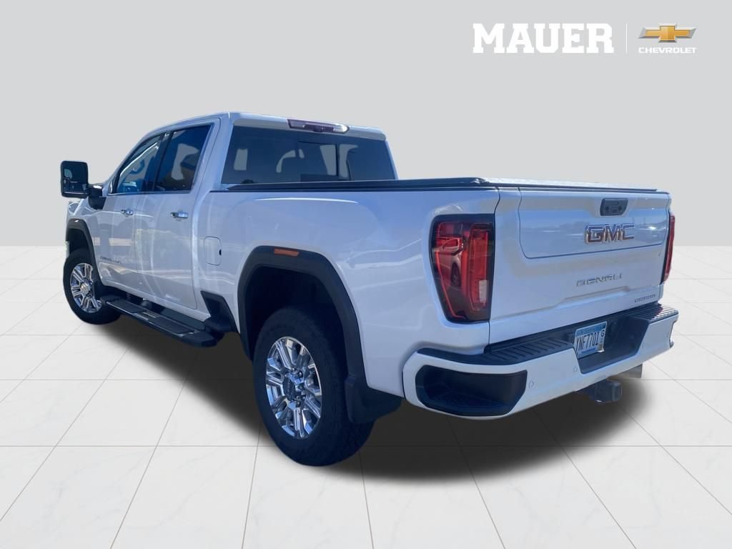 Used 2021 WHITE FROST TRICOAT GMC Denali image 30
