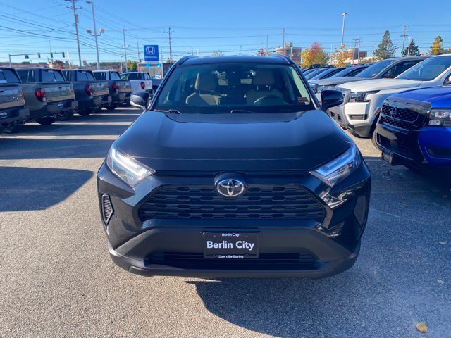 Used 2024 Midnight Black Metallic Toyota XLE image 27