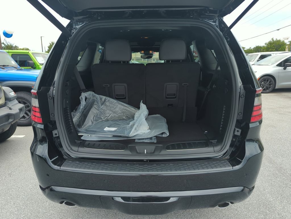 New 2026 Diamond Black Clear-Coat Exterior Paint Dodge GT Plus image 31