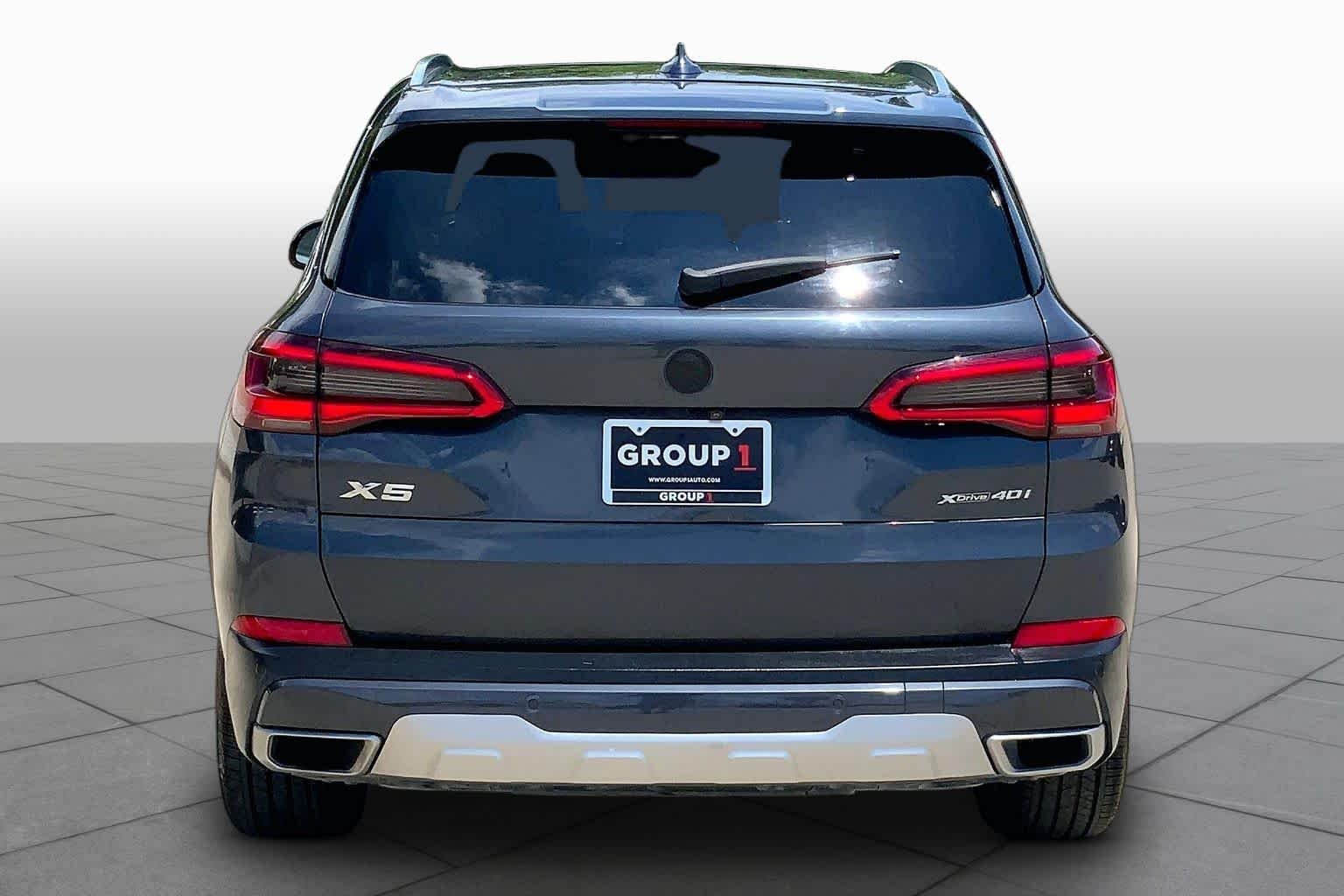 Used 2019 Arctic Grey Metallic BMW xDrive40i image 9