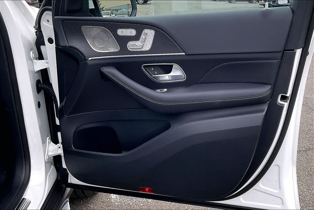2025 Mercedes-Benz GLE GLE450 - Photo 16