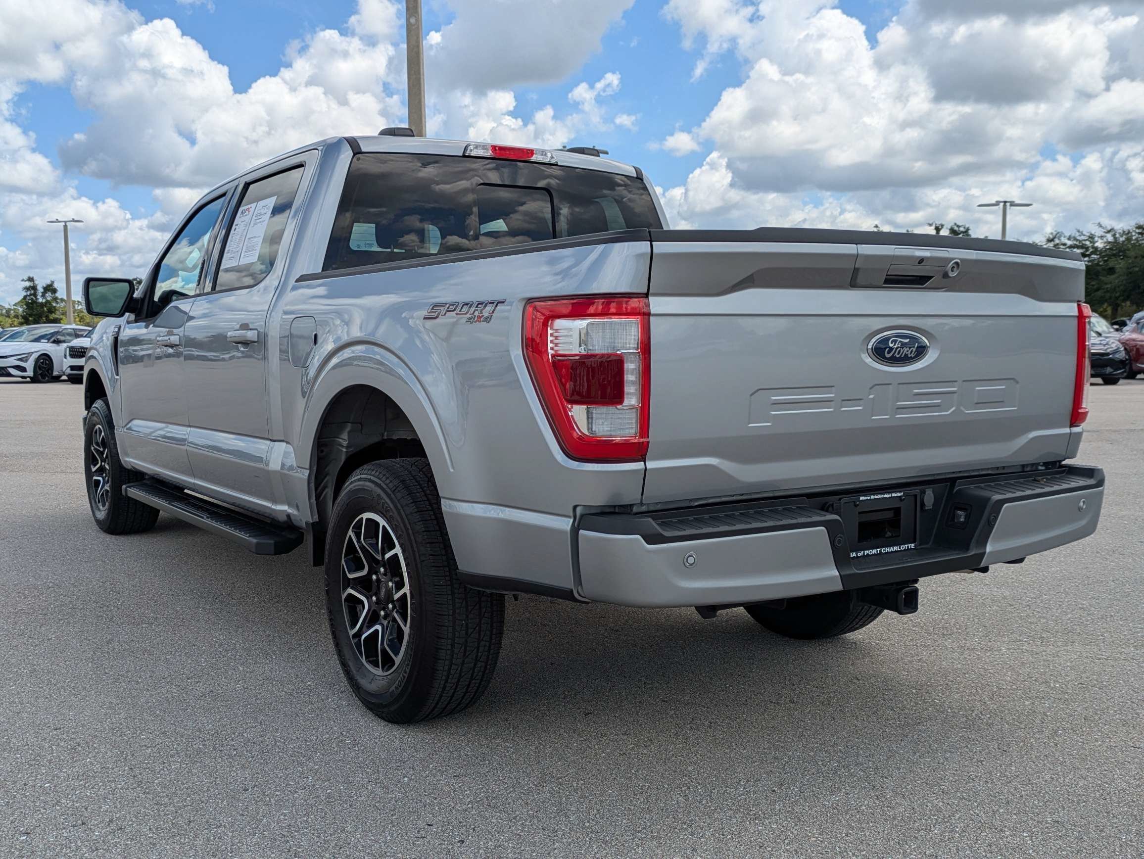 Used 2023 Silver Metallic Ford LARIAT image 7