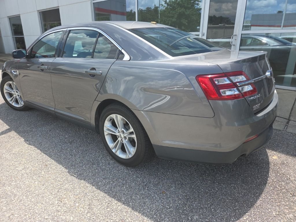 Used 2014 Gray Ford SEL image 4