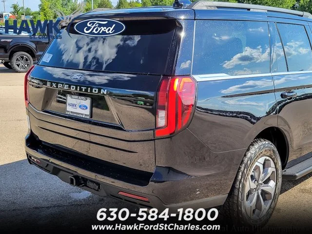 2027 Ford Expedition Active - Photo 6
