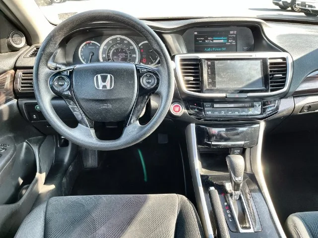 Used 2016  Honda EX image 20