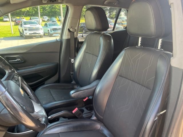 Used 2018 Nightfall Gray Chevrolet LT image 12