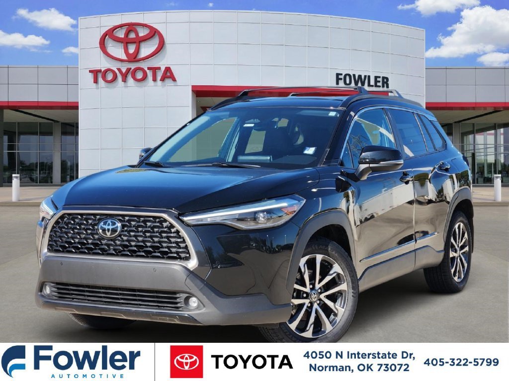 2024 Toyota Corolla Cross XLE