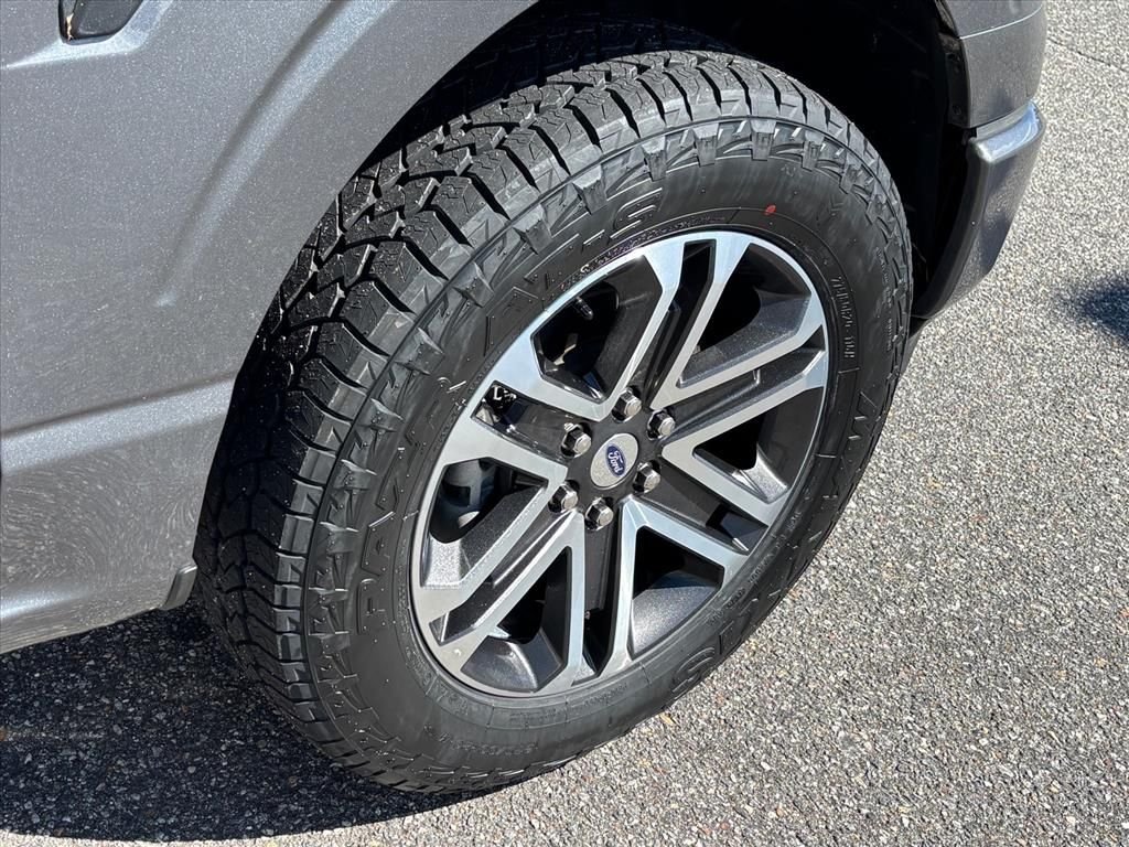 Used 2023 Gray Metallic Ford XL image 28