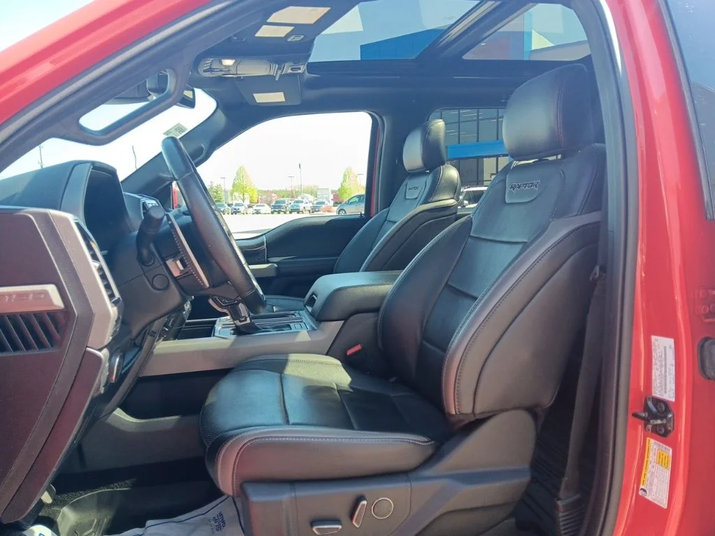 Used 2018 Race Red Ford Raptor image 26