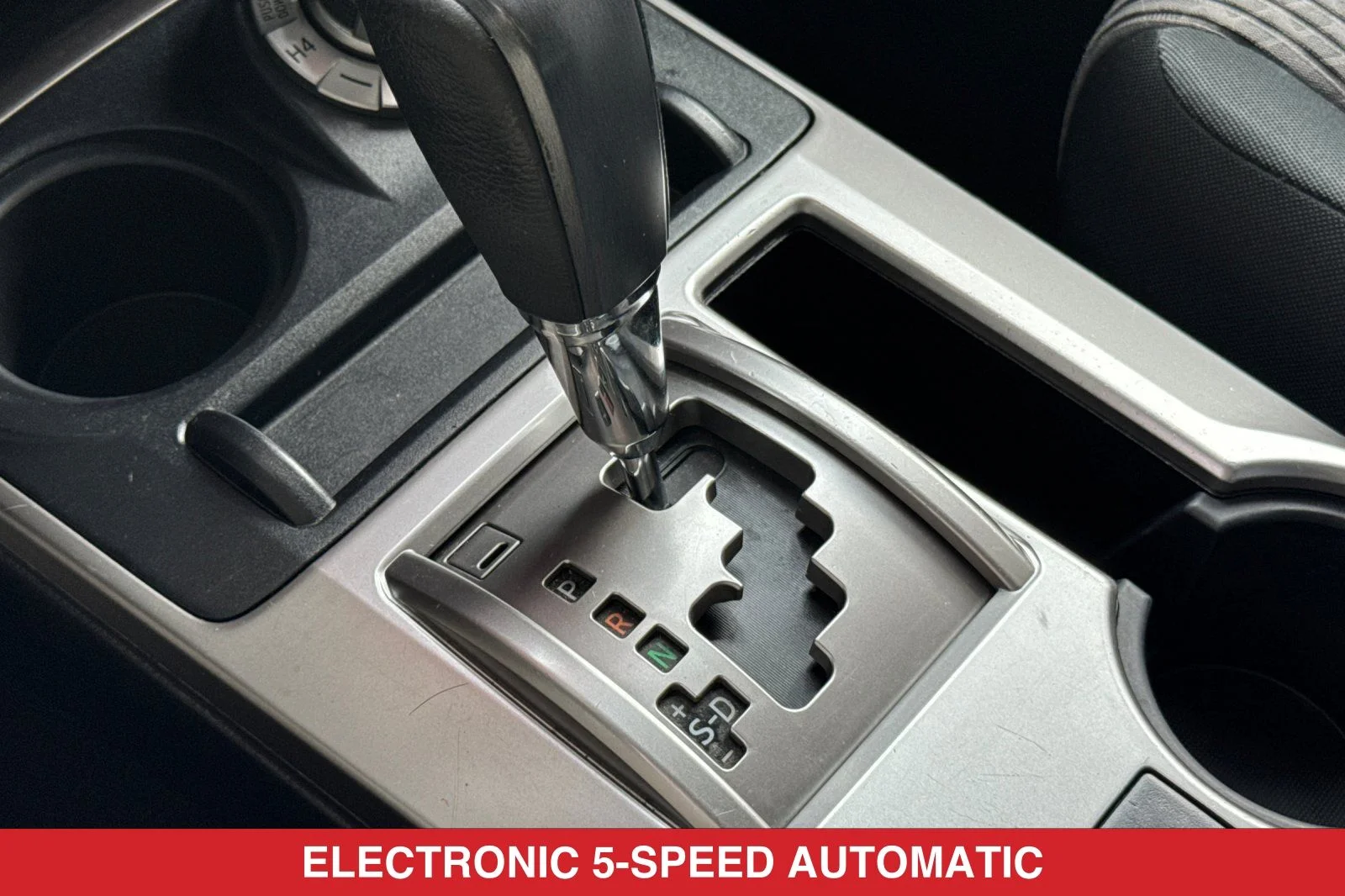 Used 2017 White Toyota SR5 image 23
