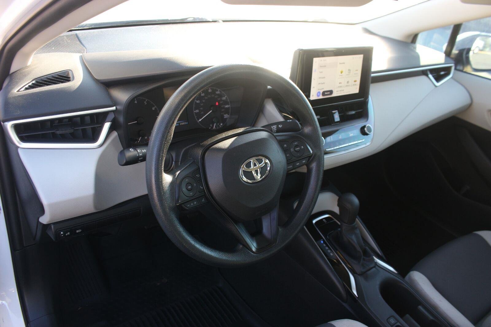 Used 2024 White Toyota LE image 14