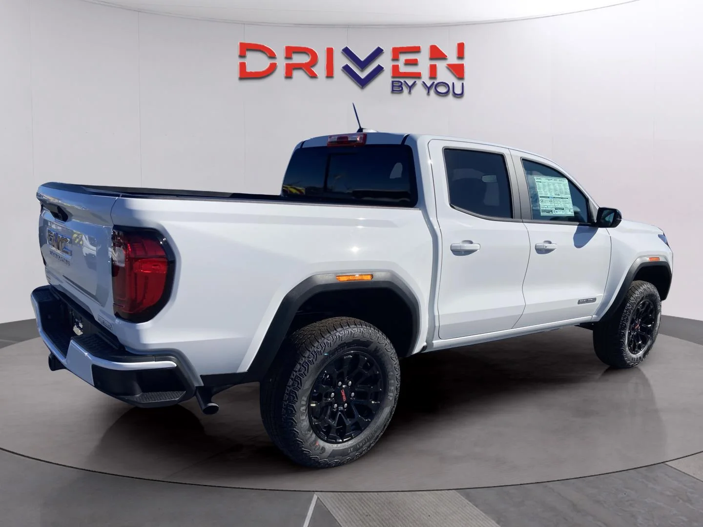 New 2026 Summit White GMC Elevation image 5