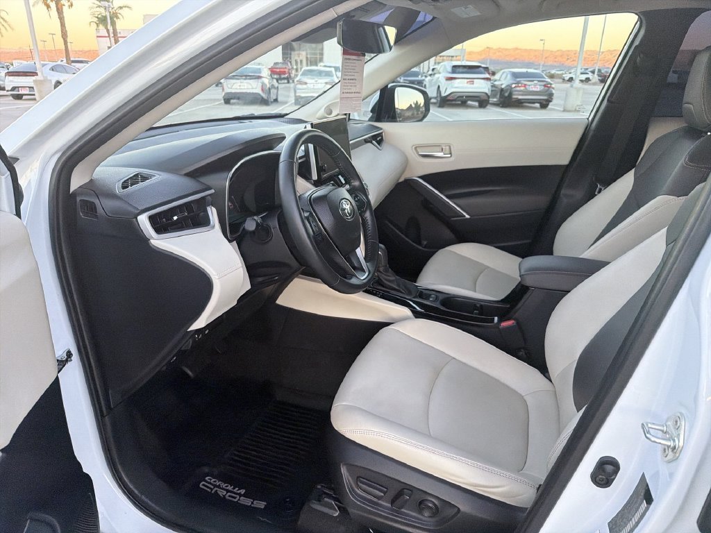 2024 Toyota Corolla Cross XLE - Photo 26