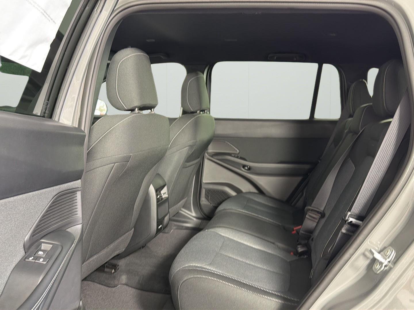 New 2026 Sting-Gray Clear-Coat Exterior Paint Jeep Laredo image 9