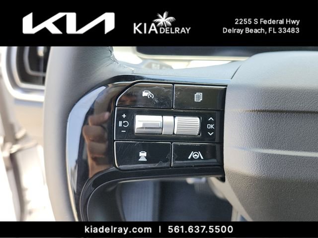 New 2026 Glacial White Pearl Kia LX image 24